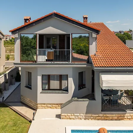 Antea Zadarvillas וילה זאדאר